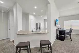 398 Shoreview Dr, Conroe, TX 77303 - Photo 10
