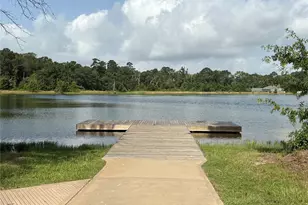 398 Shoreview Dr, Conroe, TX 77303 - Photo 26