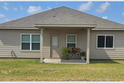 398 Shoreview Drive, Conroe, TX 77303 - Photo 4