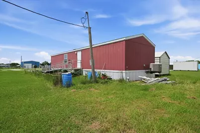 1006 W Toledo Street, Seadrift, TX 77983 - Photo 24