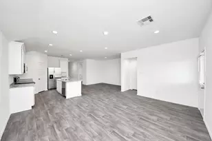 2007 Woodlark Way, Sealy, TX 77474 - Photo 20