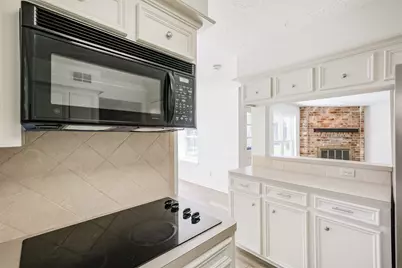 20410 Prince Edward Court, Humble, TX 77338 - Photo 10