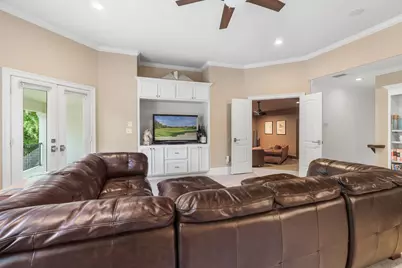 39 N Palmiera Circle, The Woodlands, TX 77382 - Photo 26