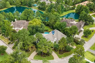 39 N Palmiera Cir, The Woodlands, TX 77382 - Photo 1