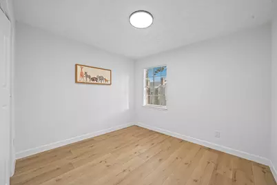 8726 Wilcrest Drive #8726, Houston, TX 77099 - Photo 18