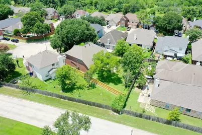 8510 Nashwood Court, Houston, TX 77040 - Photo 42