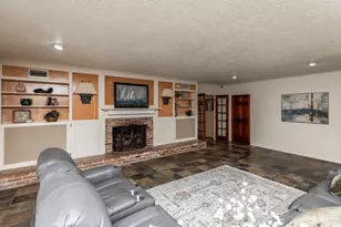 1280 Cherokee Ln, Beaumont, TX 77702 - Photo 18