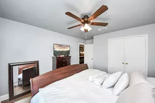13019 Lindenloch Ln, Houston, TX 77085 - Photo 30