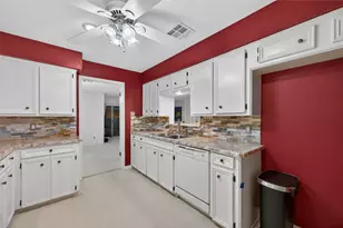 14724 Perthshire Rd, Houston, TX 77079 - Photo 18