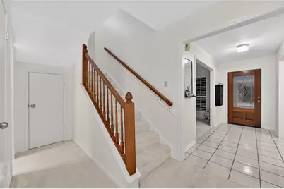 14724 Perthshire Road #F, Houston, TX 77079 - Photo 16