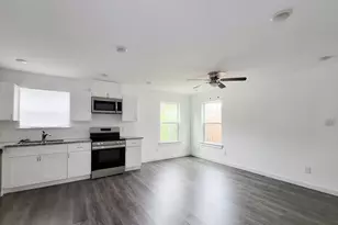 8122 Sterlingshire St, Houston, TX 77078 - Photo 8