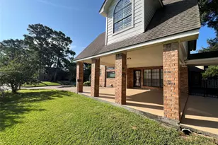 240 Edgewood Dr, Montgomery, TX 77356 - Photo 4