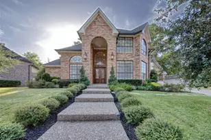 240 Edgewood Dr, Montgomery, TX 77356 - Photo 2