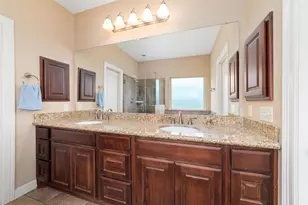 310 Regal Ct, Bellville, TX 77418 - Photo 18