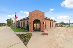 310 Regal Ct, Bellville, TX 77418 - Photo 28