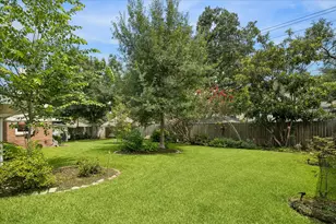 12122 Kimberley Ln, Houston, TX 77024 - Photo 36