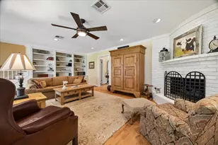 12122 Kimberley Ln, Houston, TX 77024 - Photo 14