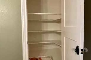 4630 Clay St, Houston, TX 77023 - Photo 12