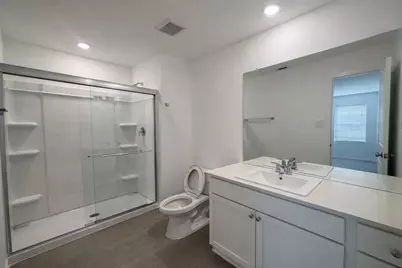 15684 Plum Brook Dr, Conroe, TX 77303 - Photo 4