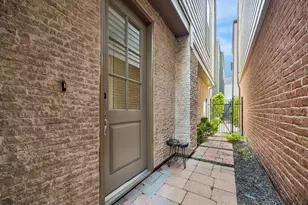 622 Rutland St, Houston, TX 77007 - Photo 2