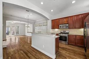 622 Rutland St, Houston, TX 77007 - Photo 8