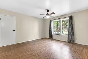 15 Tulip Hill Ct, The Woodlands, TX 77380 - Photo 20