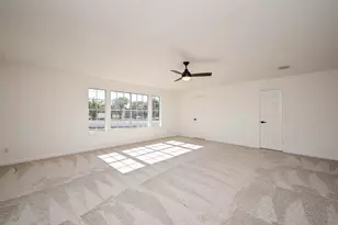 2111 Walnut Creek Dr, League City, TX 77573 - Photo 24