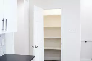 8309 John St, Houston, TX 77012 - Photo 10
