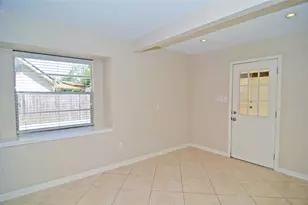 4513 S Flamingo Dr, Seabrook, TX 77586 - Photo 12