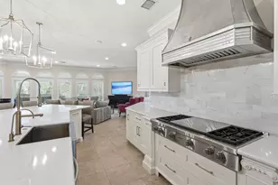 63 NW Chancery Pl NW, The Woodlands, TX 77381 - Photo 26