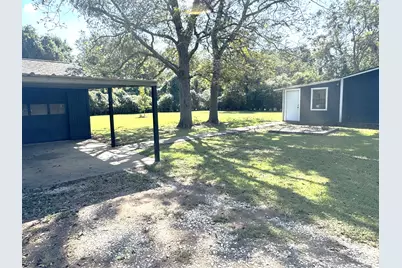 1207 Half Moon Drive, Wharton, TX 77488 - Photo 6