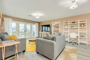 306 Pompano Ln, Surfside Beach, TX 77541 - Photo 16
