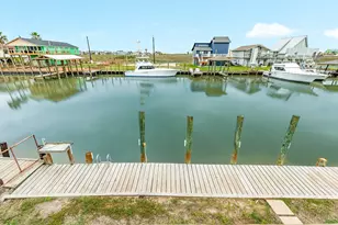 306 Pompano Ln, Surfside Beach, TX 77541 - Photo 2