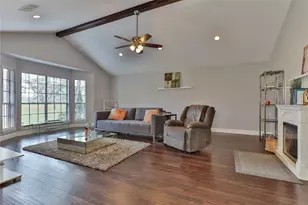 211 Bayou Rd, Lake Jackson, TX 77566 - Photo 8