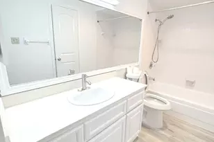2425 Underwood St, Houston, TX 77030 - Photo 12