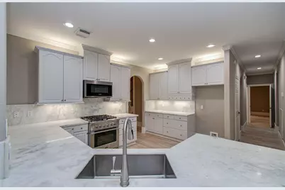 3315 E Bayou Drive, Shoreacres, TX 77571 - Photo 12