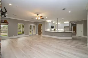 3315 E Bayou Dr, Shoreacres, TX 77571 - Photo 8