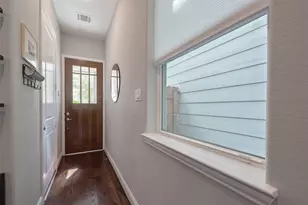 5423 Camaguey St, Houston, TX 77023 - Photo 4