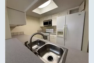 3837 Tanglewilde Street #3837, Houston, TX 77063 - Photo 2