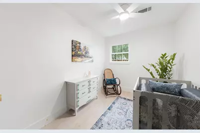 802 W 41st Street, Houston, TX 77018 - Photo 18