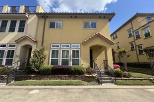22 W Oaks Dr, Pasadena, TX 77058 - Photo 1