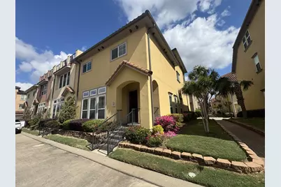 22 W Oaks Drive, Pasadena, TX 77058 - Photo 2