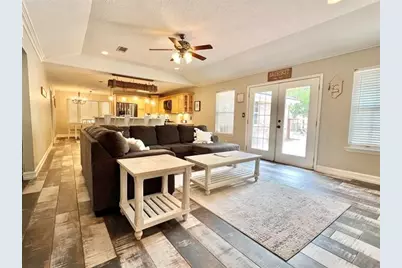 6790 Greenwood Drive, Beaumont, TX 77706 - Photo 4