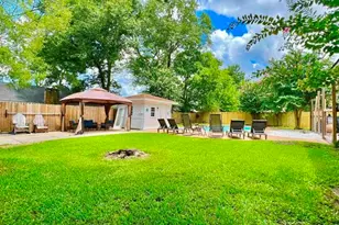 6790 Greenwood Dr, Beaumont, TX 77706 - Photo 44