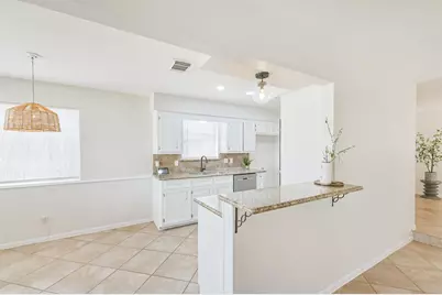 6114 Elkwood Forest Drive, Houston, TX 77088 - Photo 14