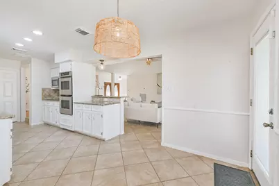 6114 Elkwood Forest Drive, Houston, TX 77088 - Photo 18