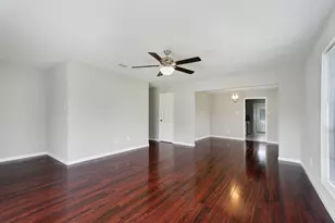 1833 Country Village Blvd, Humble, TX 77338 - Photo 16