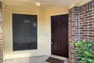 15631 Pilgrim Hall Dr, Friendswood, TX 77546 - Photo 1