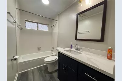 15631 Pilgrim Hall Drive, Friendswood, TX 77546 - Photo 12