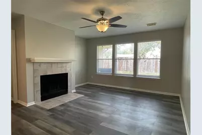 15631 Pilgrim Hall Drive, Friendswood, TX 77546 - Photo 4